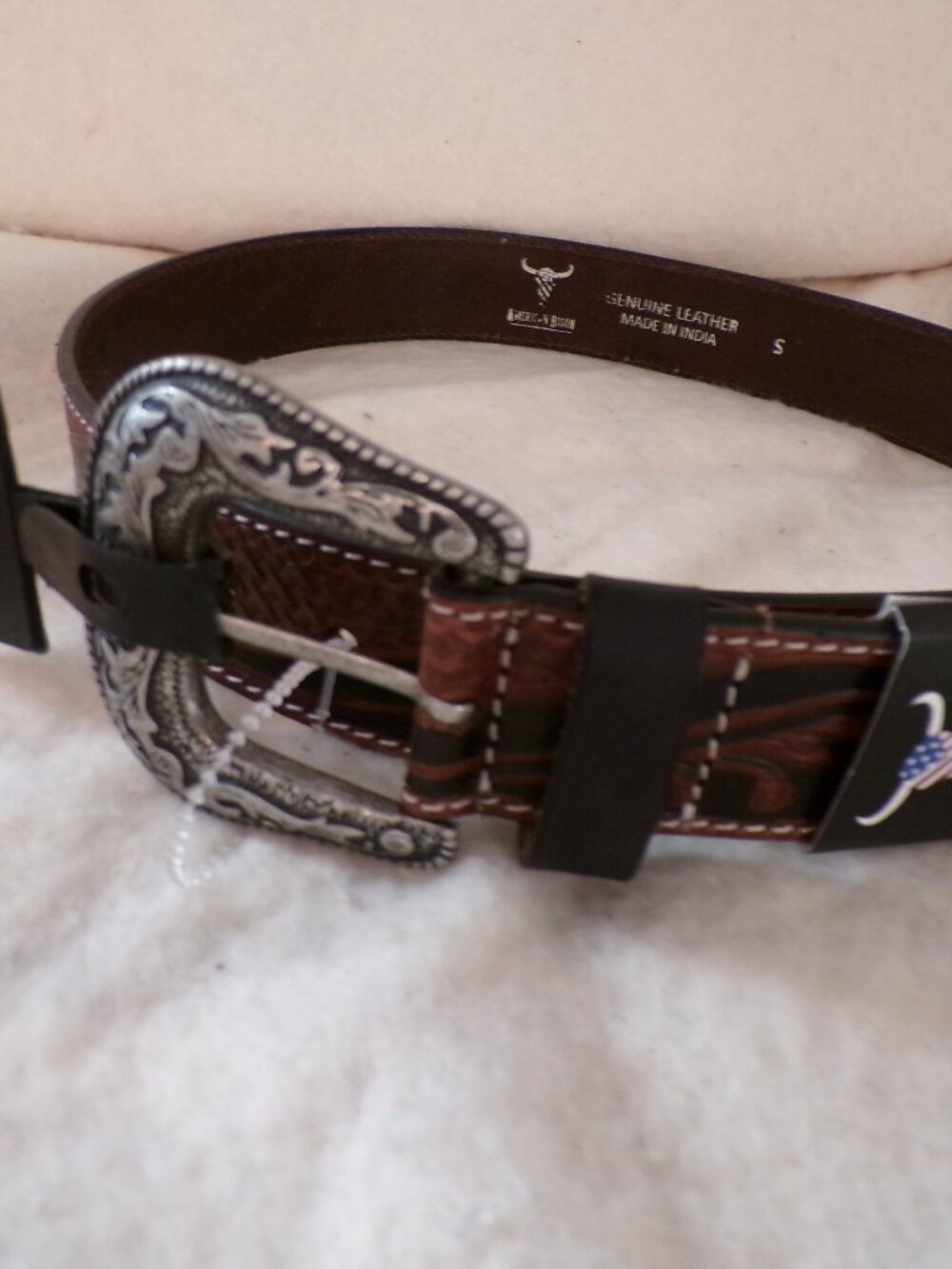 American Bison Mens Size Small 30-32 Brown Tooled Leather Western Belt BARGAIN